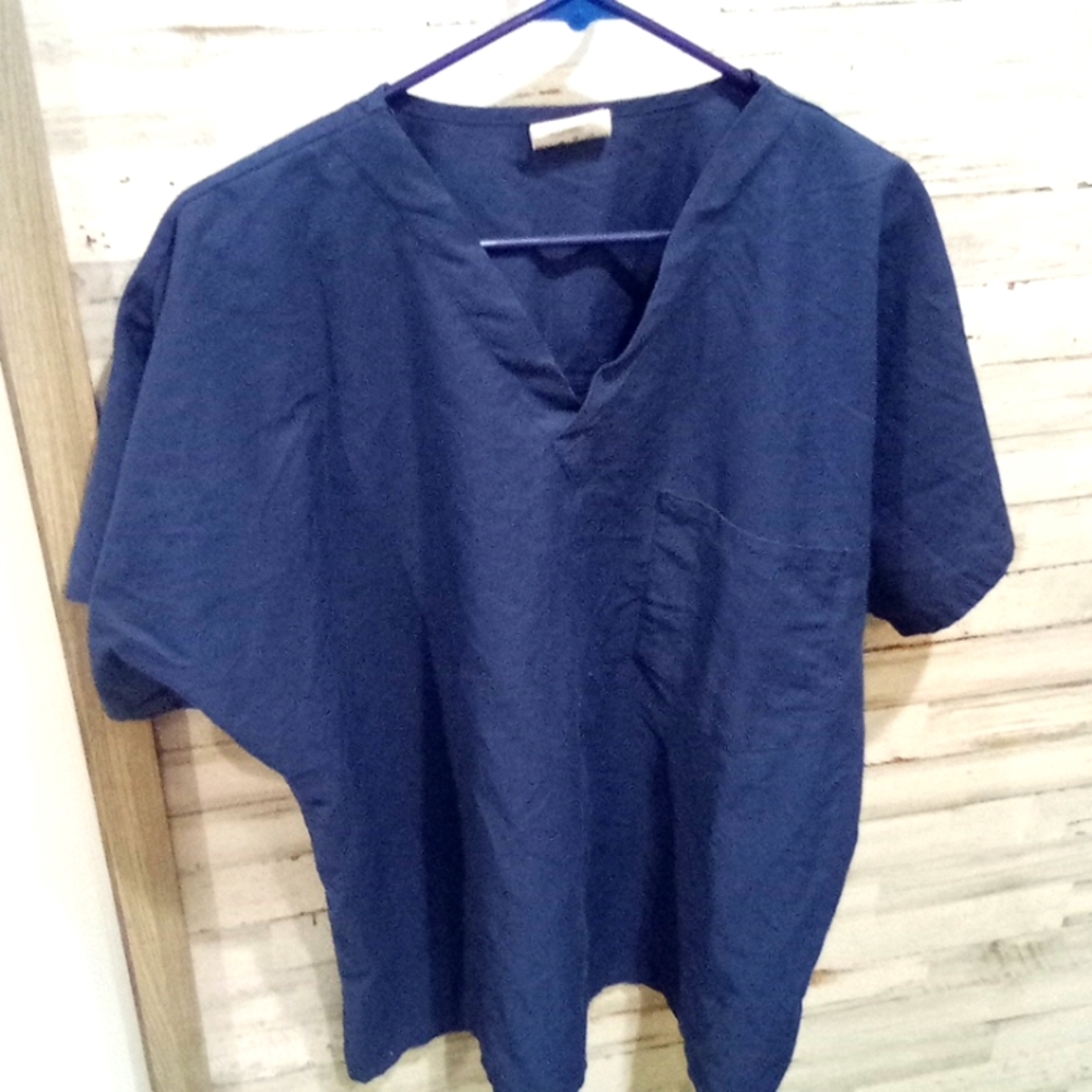 Scrub Zone women's scrubs.   Box 204